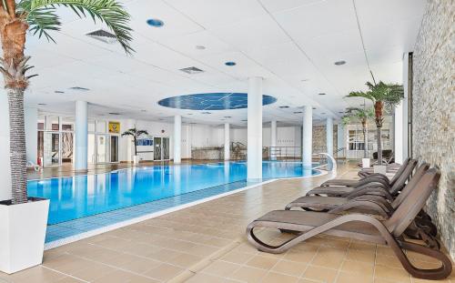 Bazén v ubytovaní Hotel Diva SPA alebo v jeho blízkosti