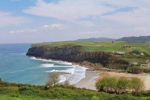 Galeriebild der Unterkunft Apartamentos los Acantilados Nº 1 Cobreces in Cóbreces