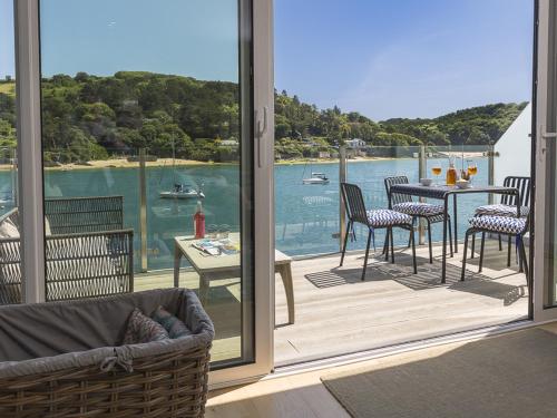 Afbeelding uit fotogalerij van Villa 8, Estura in Salcombe