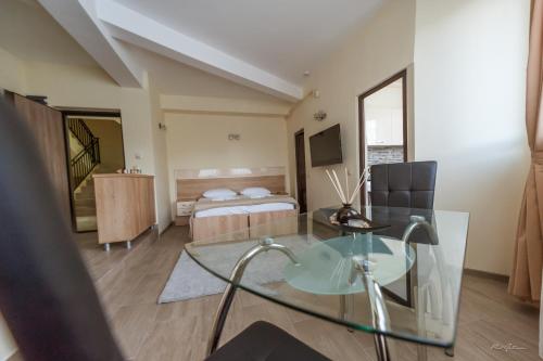 Μια τηλεόραση ή/και κέντρο ψυχαγωγίας στο Dany Rent A Home