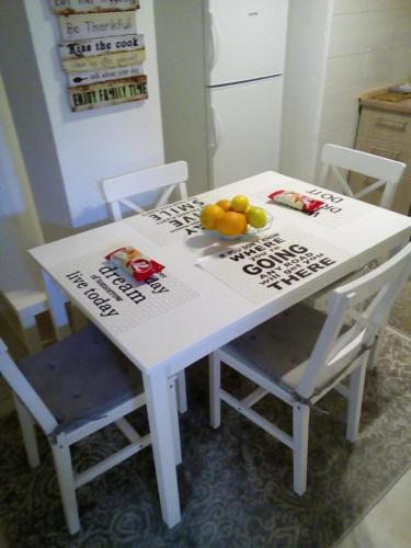 Menjar a l'apartament o a prop