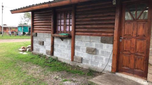 El edificio en el que está el chalet de montaña