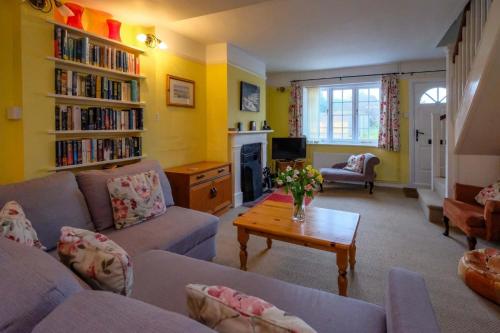 4 Old Homes – Photos 4