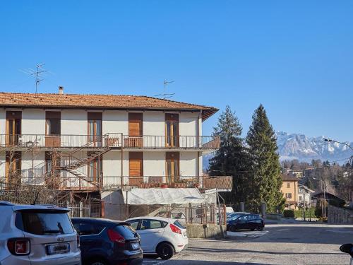 Afbeelding uit fotogalerij van Appartamento Ghisallo in Magreglio