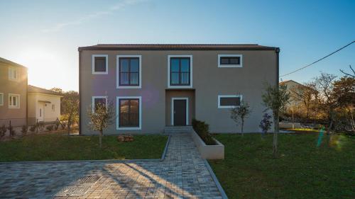Gallery image of Villa & Jardin - Luxury Villa with swimming pool in Vrh