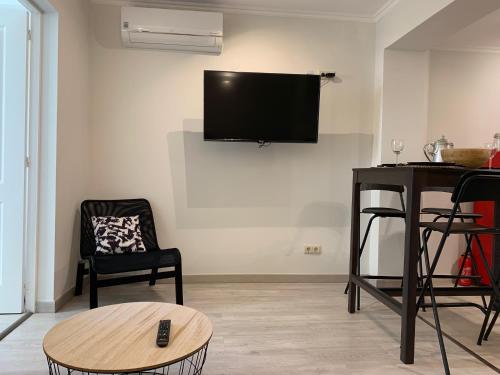Apartment3 with terrace and a view near Amoreiras