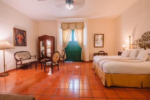 Gallery image of Hotel El Convento Leon Nicaragua in Le&oacute;n