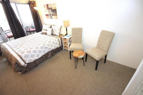 Kuhio Condo 810 – Photos 3