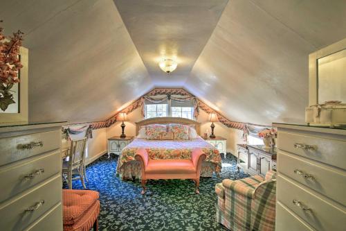 a bedroom with a bed and a window at Historic Grape Arbor House Less Than 2 Blocks to Main St in Fredericksburg