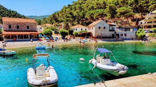 Gallery image of Apartments Natali in Jelsa