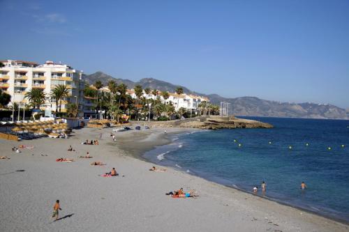 First Line Beach Apartment with Two Bedrooms and Sea View