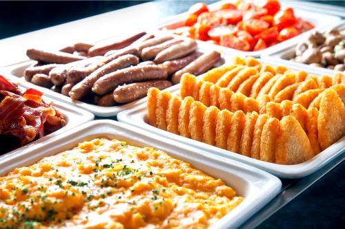 Jídlo v bed and breakfast nebo okolí