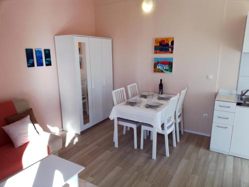 Your Place in Primosten