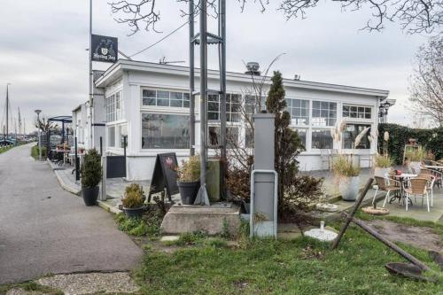 アパートメントが所在する建物