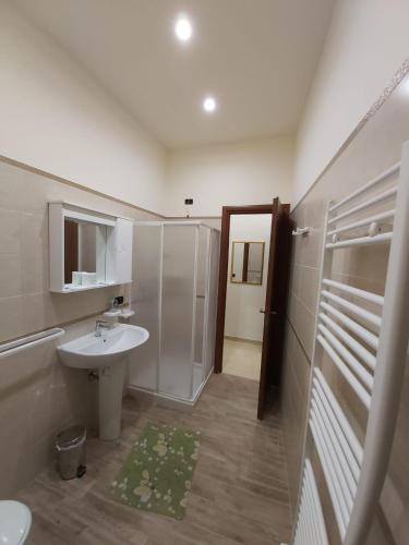 Ένα μπάνιο στο B&B il Baglio