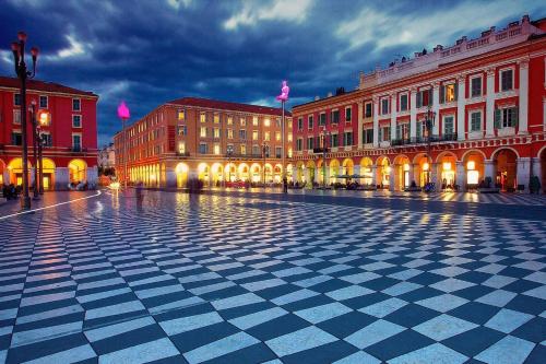 Plein centre Appartement climatisé et spacieux avec grande terrasse sur le toit à Nice photo 33