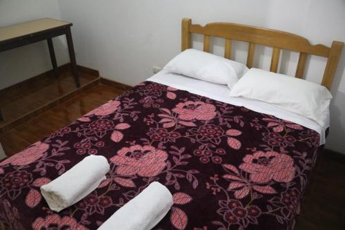 Кровать или кровати в номере Wasi Airport Apartment