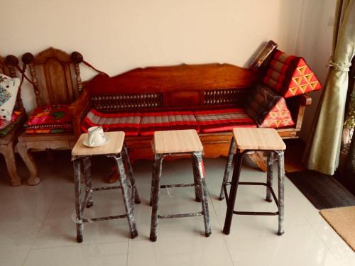 Coin salon dans l'établissement Mae-Sa-Riang Home