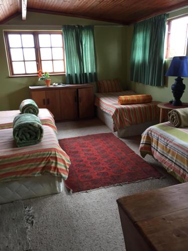 Letto o letti in una camera di Riverfront Homestay