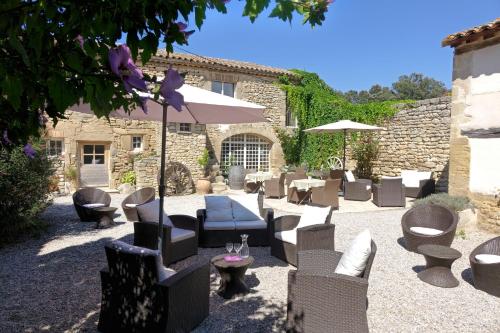 Το κτήριο όπου στεγάζεται  το bed & breakfast