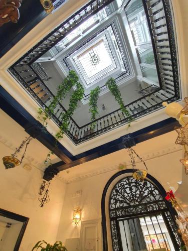 Afbeelding uit fotogalerij van Apartamentos Los Angeles in Sevilla