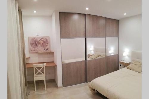 Postel nebo postele na pokoji v ubytování Appartement T2 Rez de villa proche bord de mer