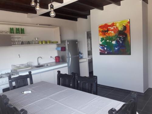 Η κουζίνα ή μικρή κουζίνα στο Terrazas de la Quinta - Cabañas de Montaña