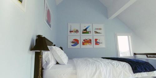 Artistic Hillside Loft – Photos 3