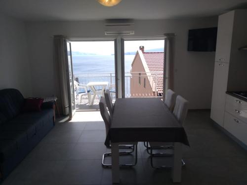 Et tv og/eller underholdning på Sea side App