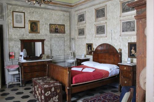 Giường trong phòng chung tại Villa Anita