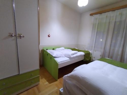 Katil atau katil-katil dalam bilik di Royal Telavi