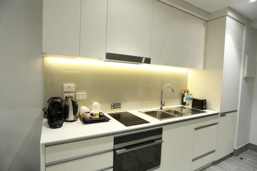 Η κουζίνα ή μικρή κουζίνα στο The Branksome Hotel & Residences
