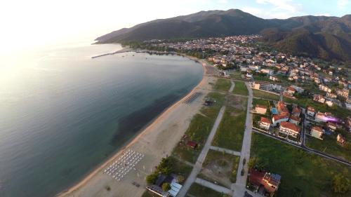 Fotografie z fotogalerie ubytování Rihios Hotel v destinaci Stavros