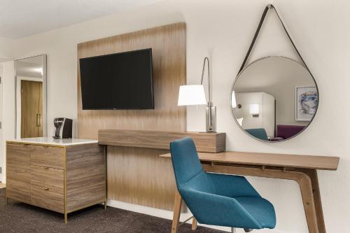 Crowne Plaza Orlando - Lake Buena Vista, an IHG Hotel Image