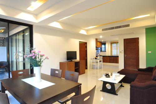 Χώρος καθιστικού στο Samui Honey Tara Villa Residence