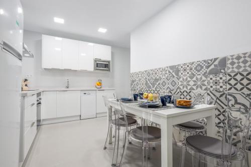 EXCLUSIVO APT 2 HAB-2 BAÑOS-LUMINOSO ↑ CALIDADES