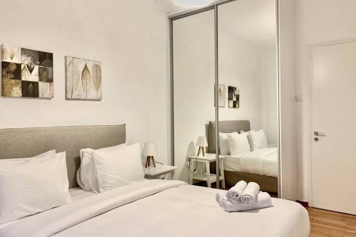 Kallimarmaro 2-Bedroom Apartment