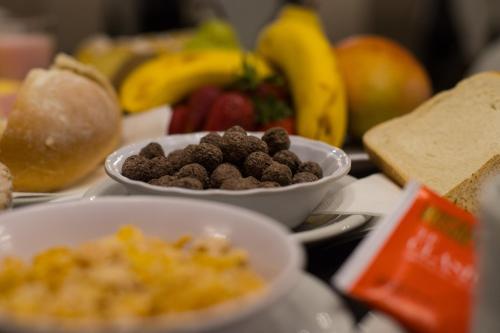 Mad på hotellet eller i nærheden