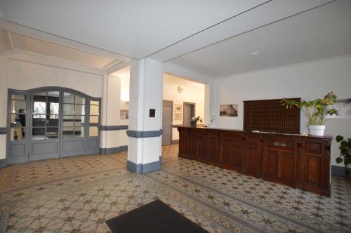 El lobby o recepción de ECM Continental