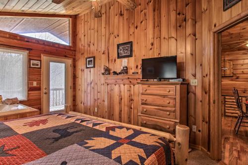 Hidden Springs Cabin w/ Hot Tub, 2 Mi to Dollywood photo 20