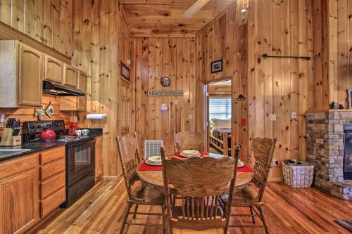 Hidden Springs Cabin w/ Hot Tub, 2 Mi to Dollywood photo 16