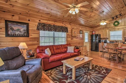 Hidden Springs Cabin w/ Hot Tub, 2 Mi to Dollywood photo 6