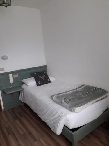 Gallery image of Casa Salvaterra Affittacamere in Pinzolo