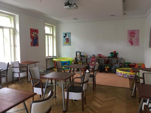Χώρος καθιστικού στο Villa Cafe