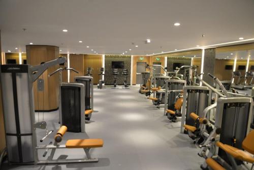 
Das Fitnesscenter und/oder die Fitnesseinrichtungen in der Unterkunft Executives Hotel - Olaya
