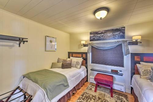 A bed or beds in a room at Waterfront Home about 6 Mi to Olympic National Park!