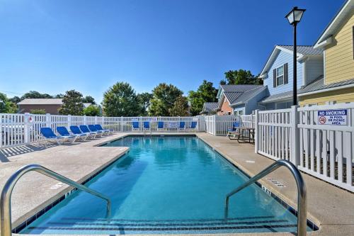 Myrtle Beach Cottage with Pool, Walk to Ocean!