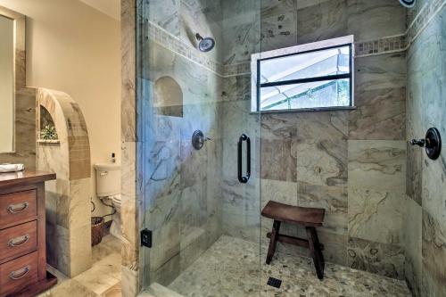 Bilik mandi di Merritt Island Oasis 5 Mi to Satellite Beach!