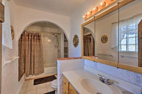 Gallery image of Secluded Home with Patio and Views - 1mi to Vineyards in Palisade