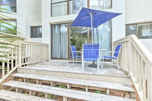 Patio & Walk to Beach: Hilton Head Island Townhome photo 28